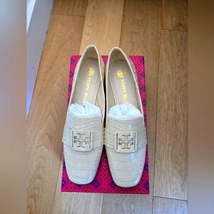 NEW! Tory Burch Georgia Loafers